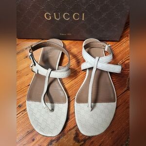 Gucci Women's Cream Sandals